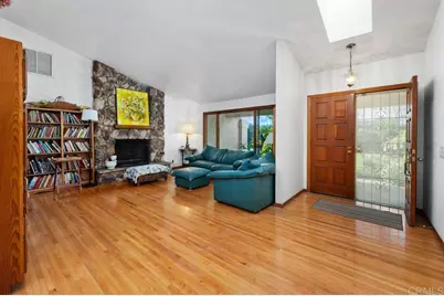 2362 Lone Oak Lane, Vista, CA 92084 - Photo 9