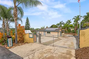 2422 Plumosa Ct, Vista, CA 92081 - Photo 65