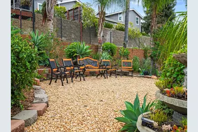 2422 Plumosa Court, Vista, CA 92081 - Photo 41