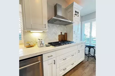 1981 Stonecrest Court, Vista, CA 92081 - Photo 9