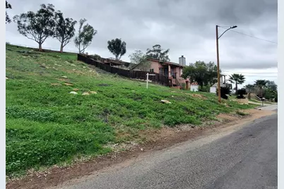 4 Lash Avenue, Lake Elsinore, CA 92530 - Photo 13
