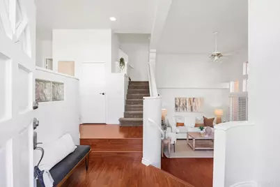 7122 Calabria Ct #E, San Diego, CA 92122 - Photo 5