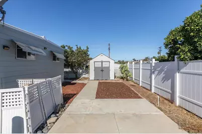718 Sycamore Avenue #44, Vista, CA 92083 - Photo 23