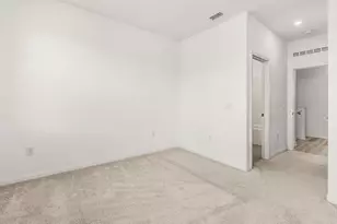 1609 Holly Leaf Wy, Oceanside, CA 92056 - Photo 19