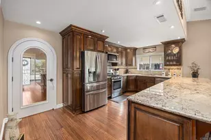 14172 Moore Ct, Irvine, CA 92606 - Photo 9