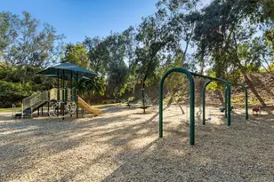 16985 Via Cuesta Verde, Rancho Santa Fe, CA 92067 - Photo 57