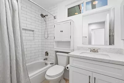 7925 Calle Madrid, Carlsbad, CA 92009 - Photo 27