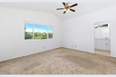 7925 Calle Madrid, Carlsbad, CA 92009 - Photo 29