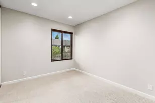 637 Persimmon Way, Oceanside, CA 92058 - Photo 21