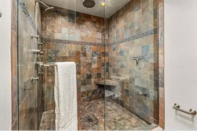 637 Persimmon Way, Oceanside, CA 92058 - Photo 19