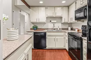 637 Persimmon Way, Oceanside, CA 92058 - Photo 11