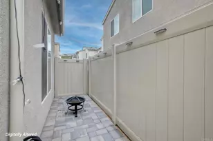 35265 Blossom Pl, Fallbrook, CA 92028 - Photo 15