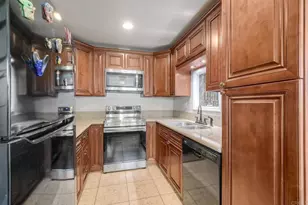 3472 Thunder Dr, Oceanside, CA 92056 - Photo 1