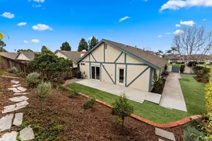 2043 Rue De La Montagne, Oceanside, CA 92054 - Photo 23