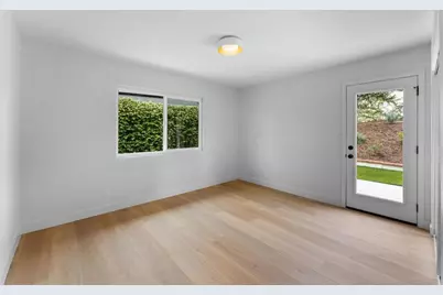 2043 Rue De La Montagne, Oceanside, CA 92054 - Photo 17