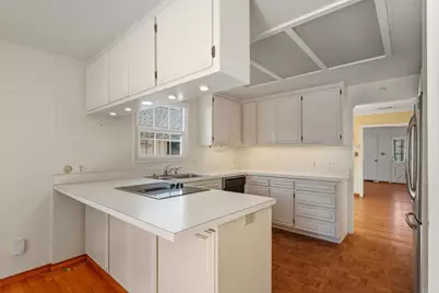 351 Fern Glen, La Jolla, CA 92037 - Photo 11