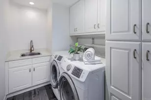 608 Crest Dr, Encinitas, CA 92024 - Photo 25