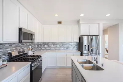 31298 McCartney Drive, Winchester, CA 92596 - Photo 7