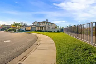 31298 McCartney Dr, Winchester, CA 92596 - Photo 37