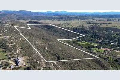 26285 Oak Trail Road, Valley Center, CA 92082 - Photo 3