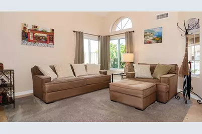 767 Rivertree Drive, Oceanside, CA 92058 - Photo 3