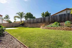 767 Rivertree Dr, Oceanside, CA 92058 - Photo 27