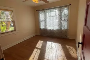 121 E Warner St, Ventura, CA 93001 - Photo 11