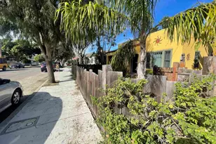 121 E Warner St, Ventura, CA 93001 - Photo 17