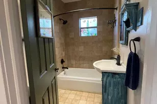 121 E Warner St, Ventura, CA 93001 - Photo 15