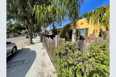 121 E Warner St, Ventura, CA 93001 - Photo 19