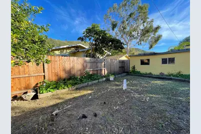 121 E Warner St, Ventura, CA 93001 - Photo 29