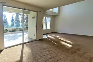 1667 Plover Ct, Carlsbad, CA 92011 - Photo 9