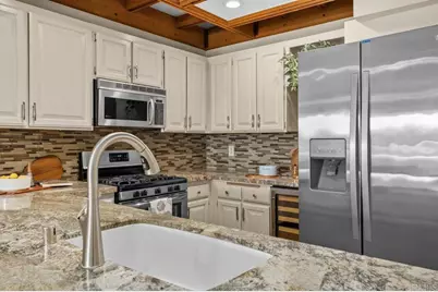 801 Kalpati Circle #B, Carlsbad, CA 92008 - Photo 7