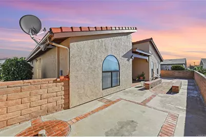 634 Via Santa Cruz, Vista, CA 92081 - Photo 25