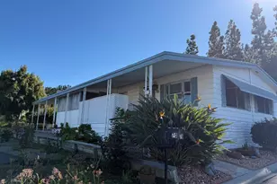 2130 Sunset Dr, Vista, CA 92081 - Photo 7