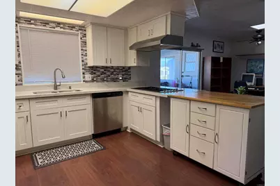 2130 Sunset Drive #70, Vista, CA 92081 - Photo 21