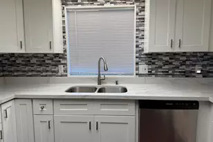 2130 Sunset Dr, Vista, CA 92081 - Photo 7