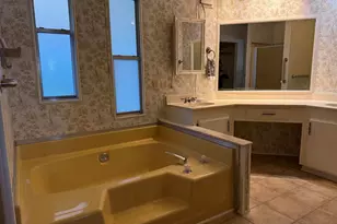 2130 Sunset Dr, Vista, CA 92081 - Photo 25