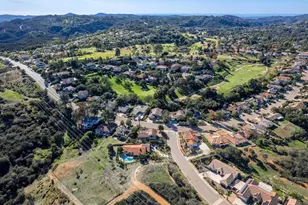 11000 Meadow Glen Way E, Escondido, CA 92026 - Photo 43