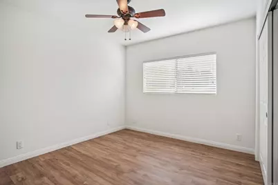 11000 Meadow Glen Way East, Escondido, CA 92026 - Photo 21