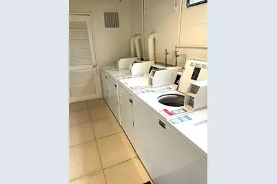 1355 N Sierra Bonita Avenue #204, West Hollywood, CA 90046 - Photo 39