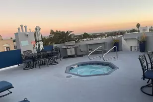 1355 N Sierra Bonita Ave, West Hollywood, CA 90046 - Photo 33