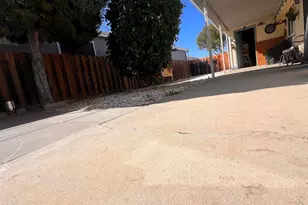 27250 Murrieta Road, Menifee, CA 92586 - Photo 17