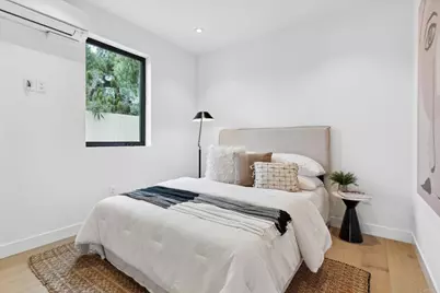 2052 Montgomery Avenue, Cardiff by the Sea, CA 92007 - Photo 15