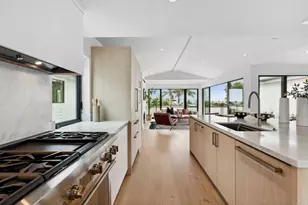 2052 Montgomery Ave, Cardiff by the Sea, CA 92007 - Photo 3