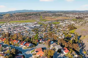 220 Vista Montana Way, Oceanside, CA 92054 - Photo 55