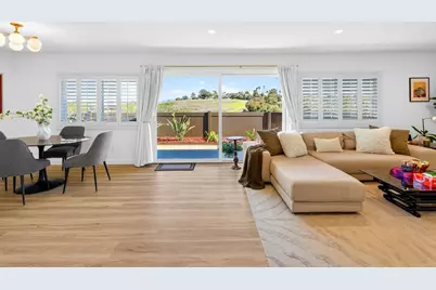 220 Vista Montana Way, Oceanside, CA 92054 - Photo 3