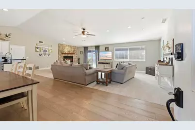 13638 W Oak Glen Road, Valley Center, CA 92082 - Photo 11