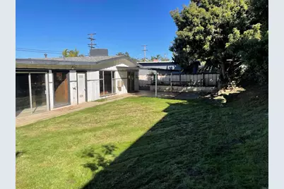 578 E Indian Rock Road, Vista, CA 92084 - Photo 5