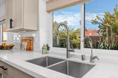 5360 Blackberry Way, Oceanside, CA 92057 - Photo 9